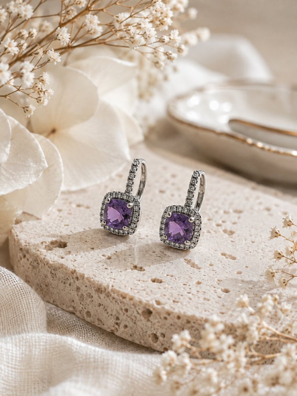 FAS 925 Sterling Silver Amethyst White Topaz Halo Leverback Earrings